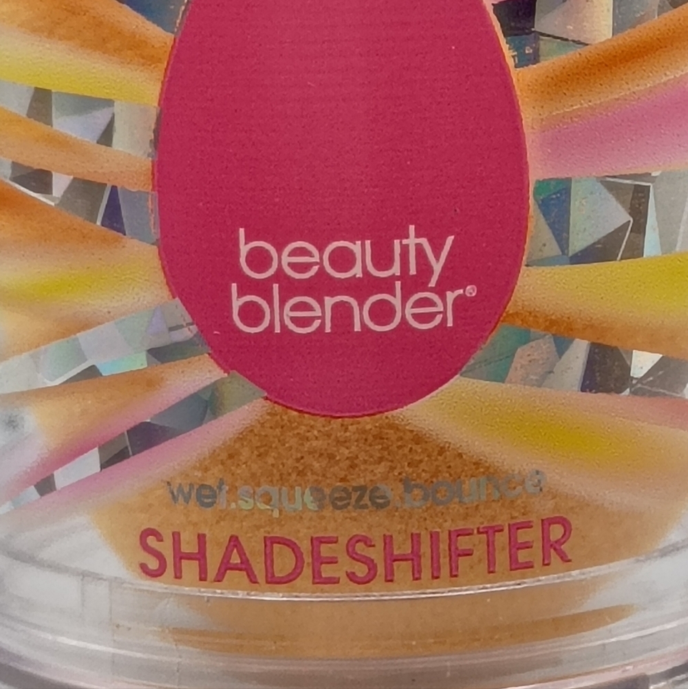 5 For $25 Item🌸 Beauty Blender Shadeshifter Color Changing Makeup Sponge - Picture 4 of 4